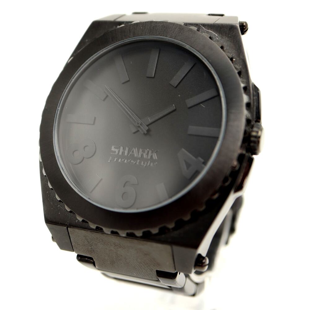 Freestyle Shark Analog Mens Black Stealth 48mm Watch Steel Bracelet New Battery
